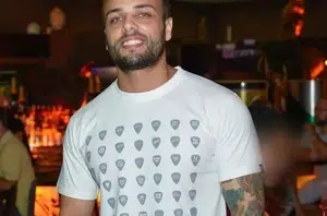 O tatuador Joni de Souza(Reprodução/redes sociais)