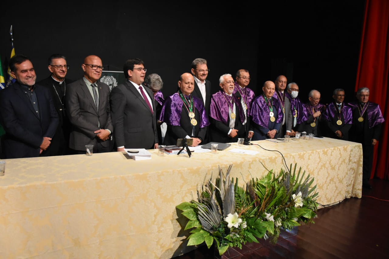 Rafael Fonteles é homenageado em solenidade da Academia Piauiense de Letras em Oeiras