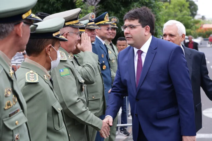 Rafael Fonteles oficializa chefes das Polícias Militar e Civil do Piauí