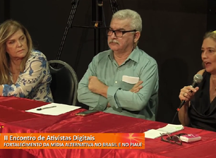 A mesa de debate “O fortalecimento da mídia alternativa / progressista no Brasil e no Piauí”