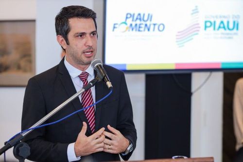 Diretor-presidente da Piauí Fomento, Feliphe Araújo.