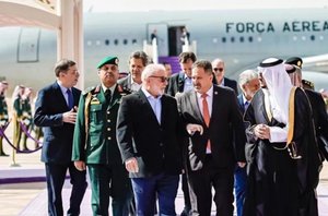 Lula chega à Arábia Saudita para reunião com príncipe para atrair investimentos(Reprodução)