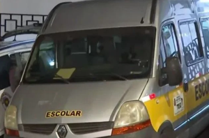 Van onde a criança foi esquecida(TV Globo / Reprodução)