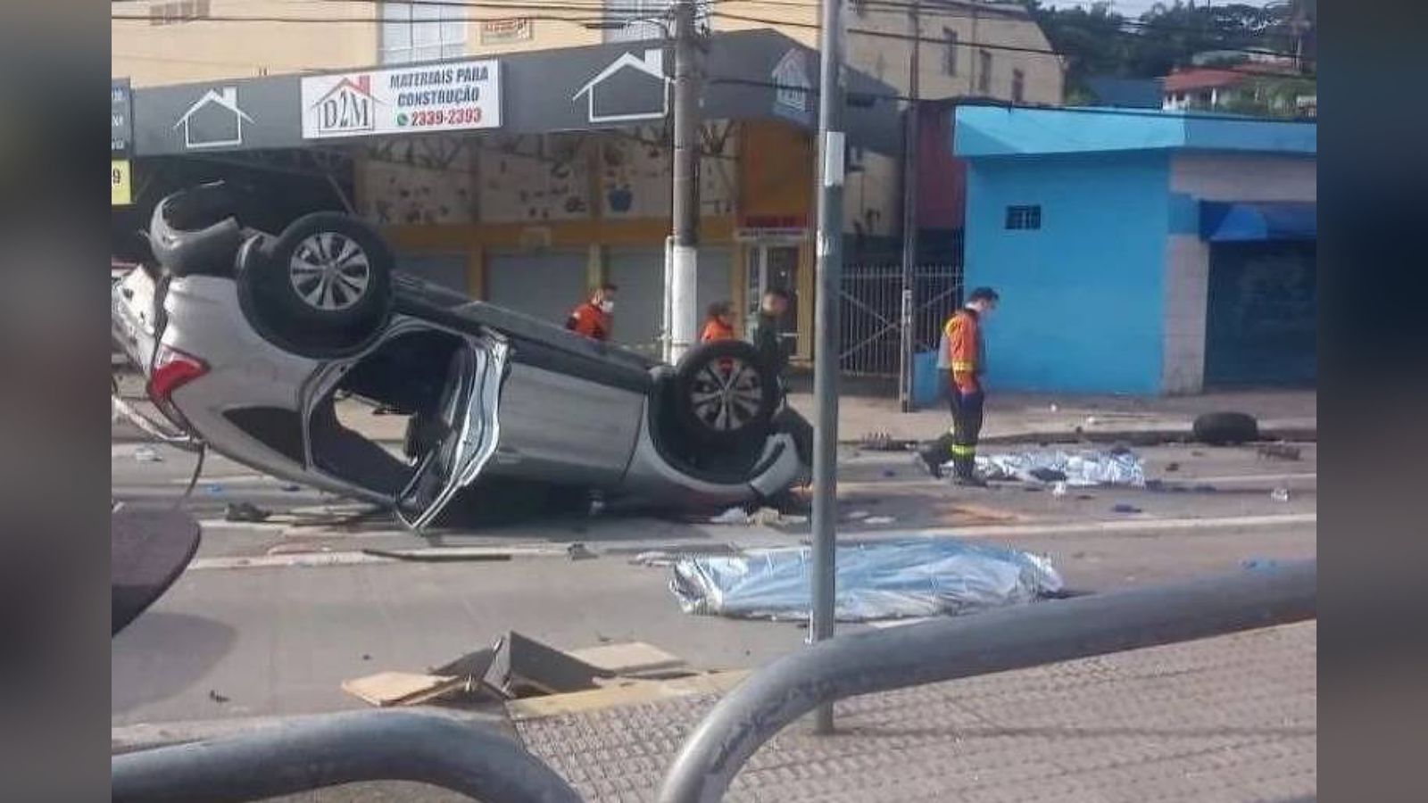 Jogador sub-16 do Corinthians e mais 3 morrem em capotamento