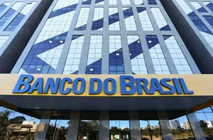 Salário inicial oferecido pelo Banco do Brasil é de R$ 3.622,23 para uma jornada de 30 horas semanais(Marcelo Camargo/Agência Brasil)