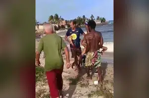 Surfista é atacado por tubarão em praia de Olinda(Reprodução)