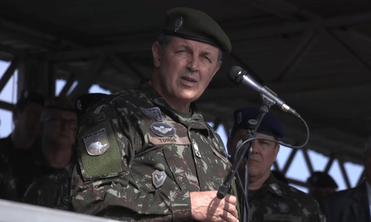 O comandante do Exército, general Tomás Paiva