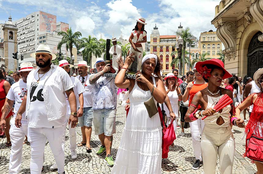 Procissão do Zé Pelintra, realizada em janeiro no Rio de Janeiro, em protesto contra a perseguição religiosa