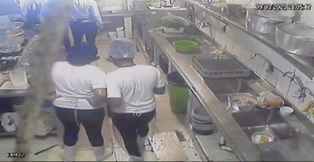 Vídeo: Panela de pressão explode e mata cozinheira em seu 1º dia de trabalho