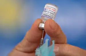 Vacina bivalente contra a Covid-19(Reprodução)