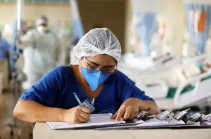 Enfermagem é a maior categoria da área de saúde e reúne mais de 1,5 milhão de profissionais, segundo pesquisa da Fiocruz em parceria com o Conselho Federal de Enfermagem (Cofen)(Bruno Cecim/Agência Pará)