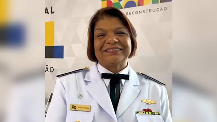 Marinha promoveu a médica Maria Cecília Barbosa da Silva Conceição ao posto de almirante, tornando-a a primeira mulher negra na história da Força a alcançar tal posição