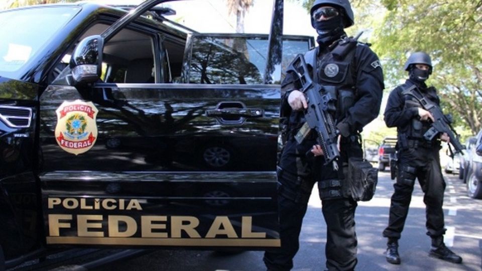 Governo Lula enquadra CACs ilegais; mais de 6 mil armas devem ser confiscadas