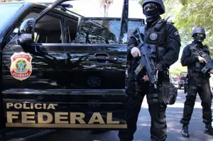 Governo Lula enquadra CACs ilegais; mais de 6 mil armas devem ser confiscadas(Reprodução)