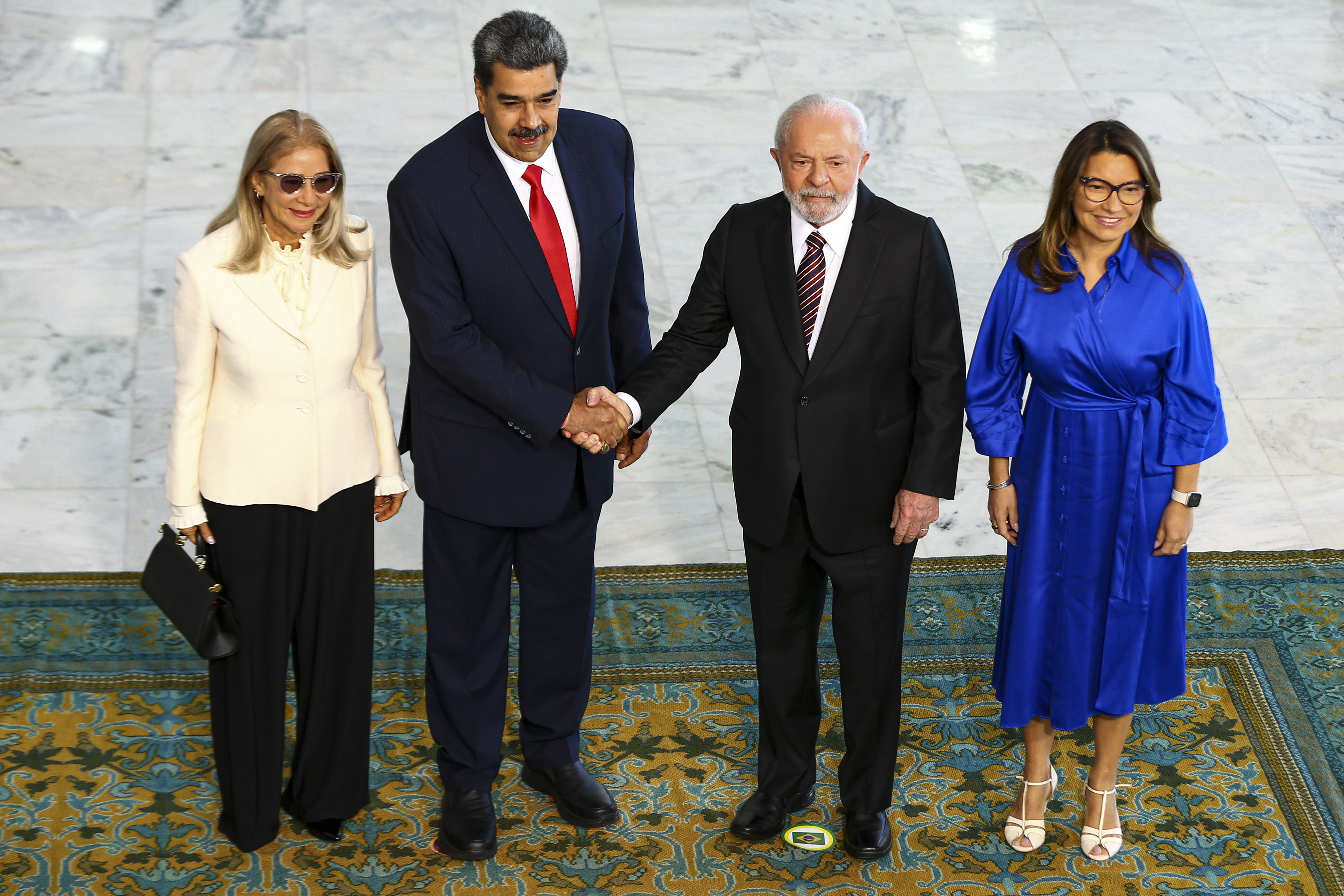 Vídeo: Lula recebe Maduro no Palácio do Planalto para reunião bilateral