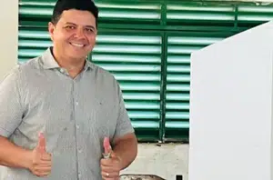 O prefeito Erivelton Teixeira Neves(Reprodução)