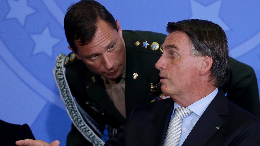 Tenente-coronel Mauro Cid e ex-presidente Jair Bolsonaro