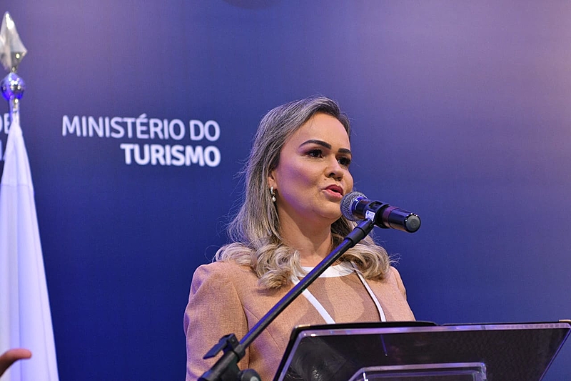 URGENTE: Lula mantém Daniela Carneiro no Ministério do Turismo