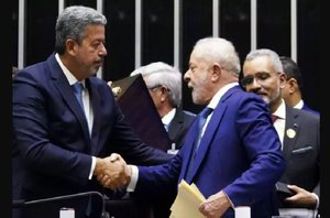 Lira e Lula(Pablo Valadares/Câmara dos Deputados)