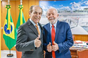 Marcelo Castro e Lula(Divulgação)