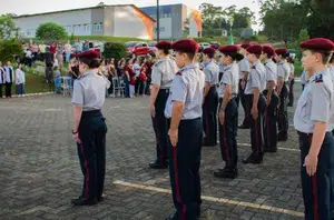 Fim das escolas cívico-militares(Reprodução/BBC News Brasil)