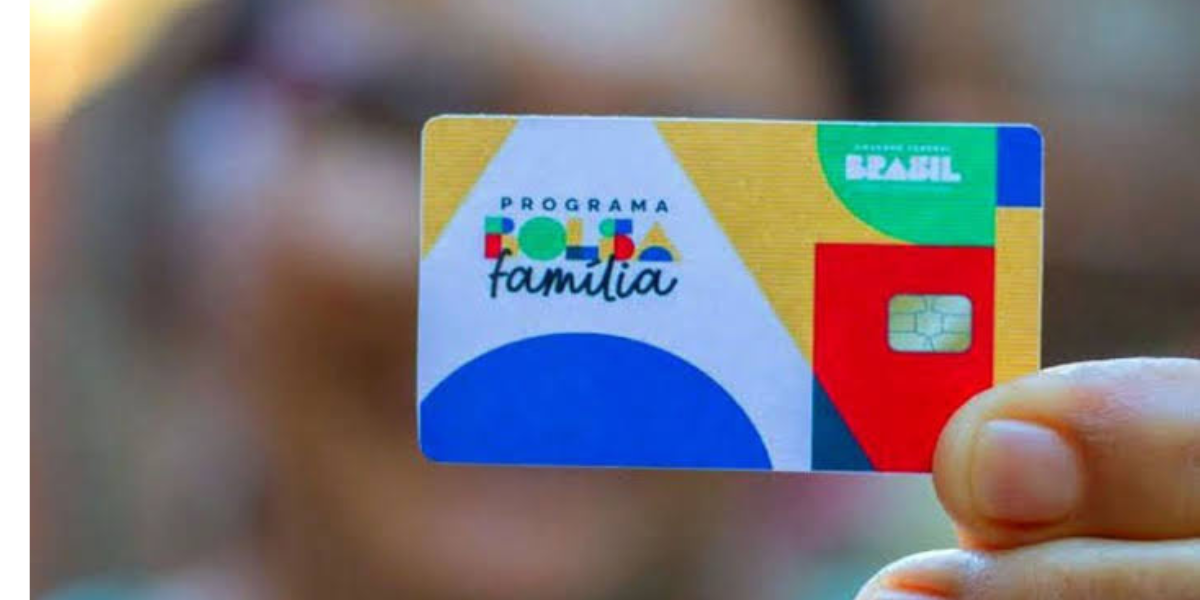 Governo Lula faz limpa no Bolsa Família e corta mais de 900 mil cadastros irregulares