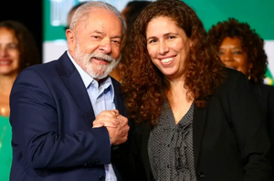 O presidente Lula e a ministra da Gestão e da Inovação em Serviços Públicos, Esther Dweck(Marcelo Camargo/Agência Brasil)