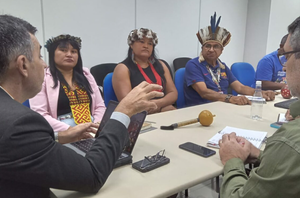 Reunião com representantes da Sasc, Seduc e Lideranças Indígenas(Reprodução/CCOM)