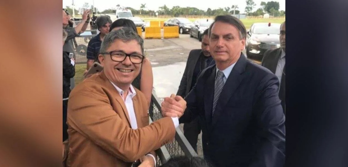 Wellington Macedo de Souza e Jair Bolsonaro