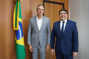 Ministro da Educação, Camilo Santana, e o governador Rafael Fonteles(Ccom)