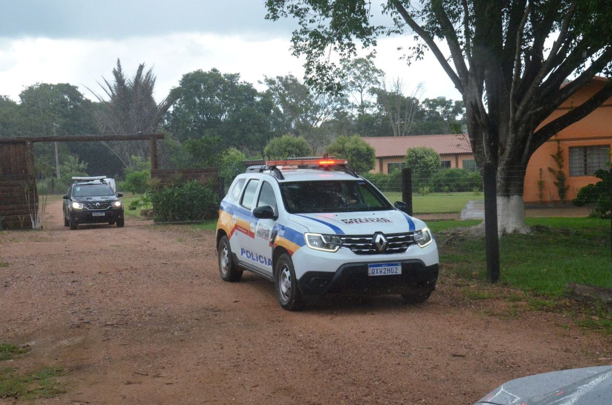 Homem morre e sete pessoas são internadas após confraternização em MG