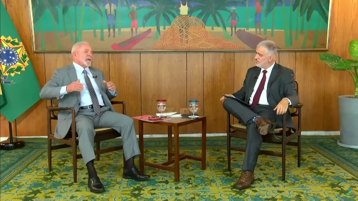 Kennedy Alencar entrevista o presidente Lula no 'É Notícia'