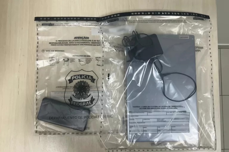 Polícia Federal apreendeu celular e computador de bolsonarista que sugeriu “vaquinha” para assassinar