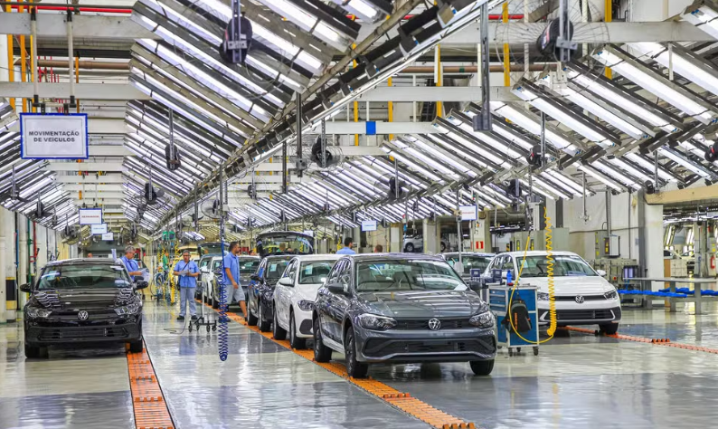 Volkswagen anuncia investimento de R$ 16 bilhões em suas quatro fábricas no Brasil até 2028