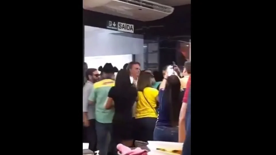 VÍDEO: Bolsonaro é vaiado e chamado de “ladrão” em Goiânia