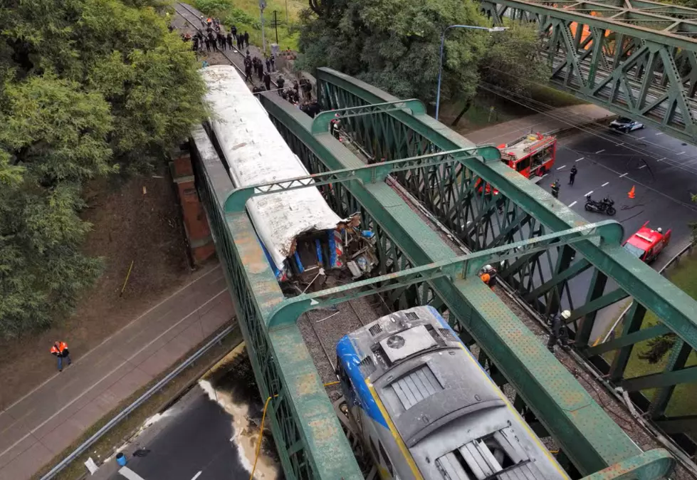 Colisão de trens em Buenos Aires deixa 60 pessoas feridas