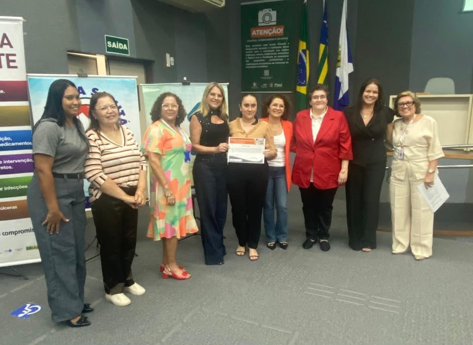 Hospital Infantil Lucídio Portella é destaque em evento estadual ao apresentar experiência inovadora em segurança do paciente