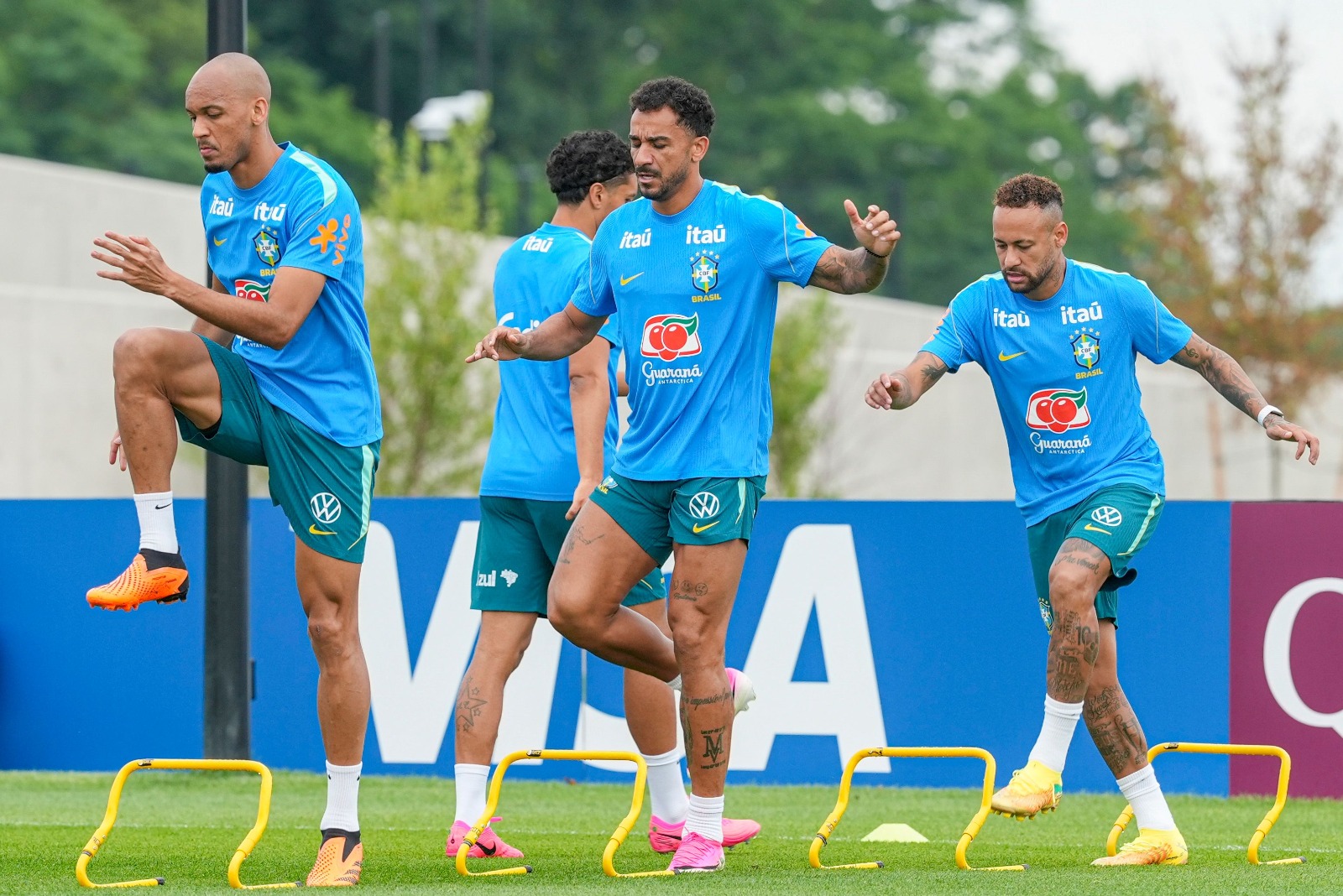 Brasil encara o Japão no primeiro jogo do mata-mata na Copa