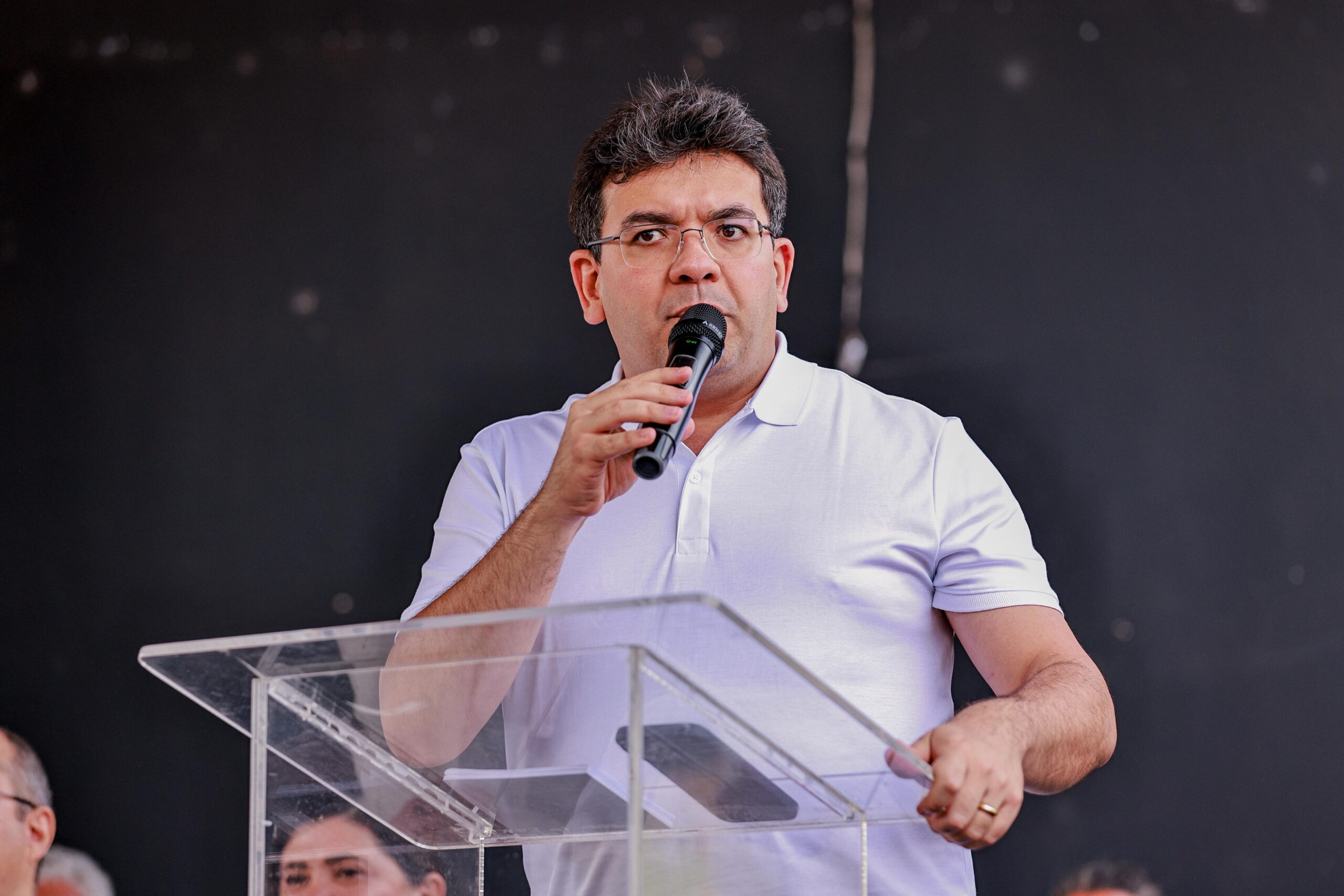 Governador inaugura UTI e tomógrafo em hospital e visita obras de asfalto na região de Uruçuí nesta quinta (2)