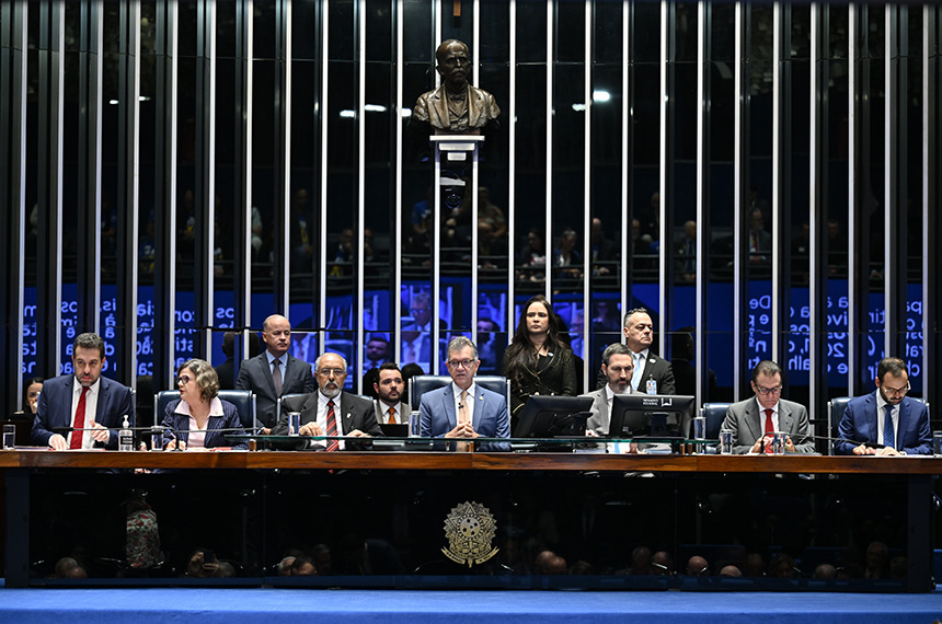 Senado promove amplo debate sobre fim da escala de trabalho 6x1