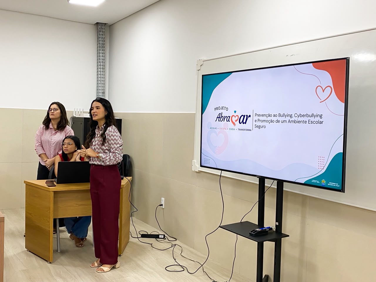 Projeto da Seduc fortalece prevenção ao bullying e ao cyberbullying nas escolas da rede estadual