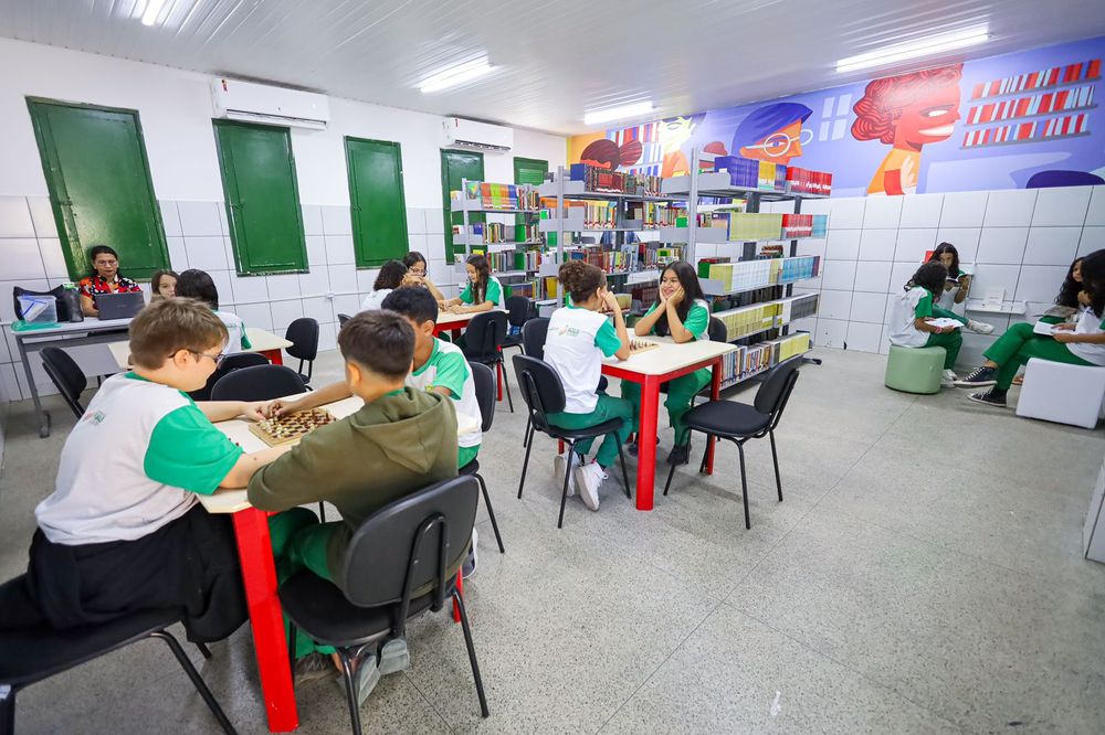 Governo do Piauí moderniza 100% das escolas estaduais em Esperantina com reformas, ampliação e espaços climatizados