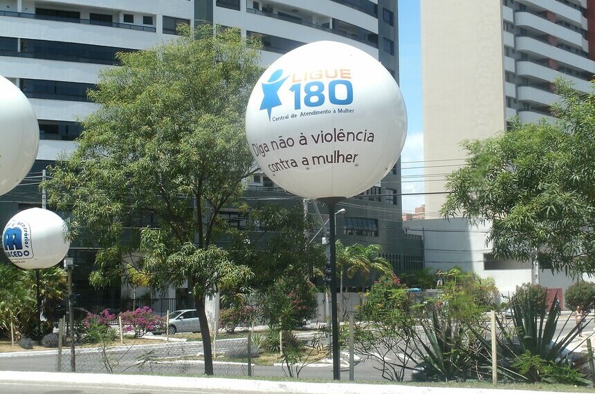 Senado pode votar divulgação obrigatória do Ligue 180