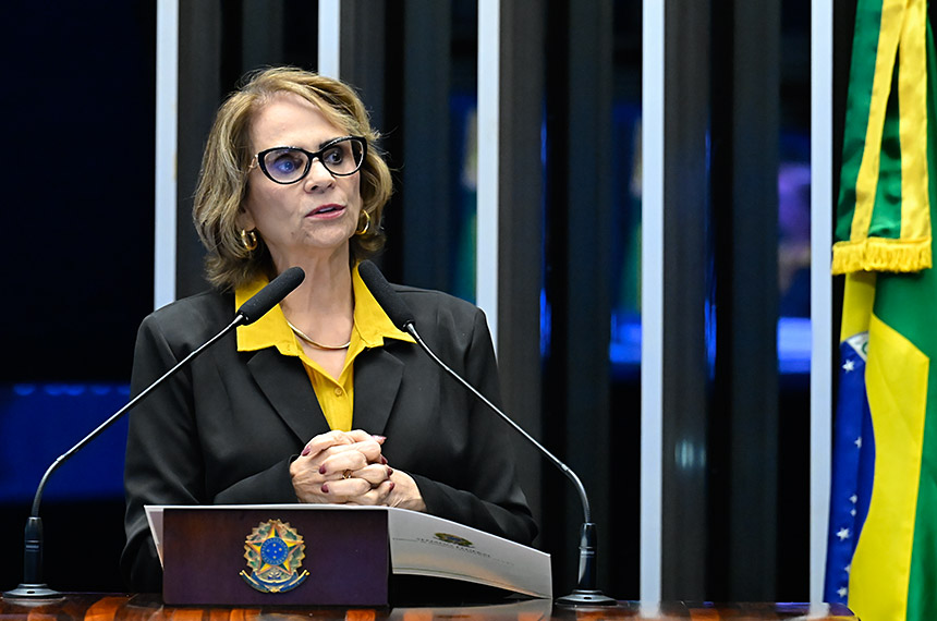 Damares: É preciso fortalecer o combate a crimes cibernéticos contra menores