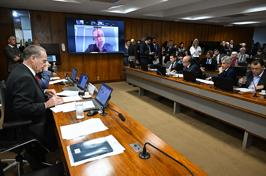 Vai ao Plenário crédito de US$ 500 milhões para infraestrutura e transição energética