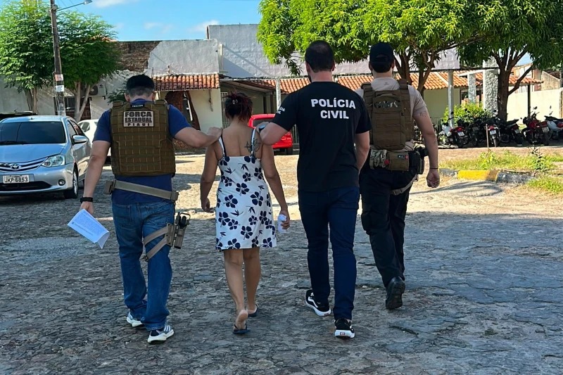 Presa mulher suspeita de tentar levar bebê da Maternidade Evangelina Rosa