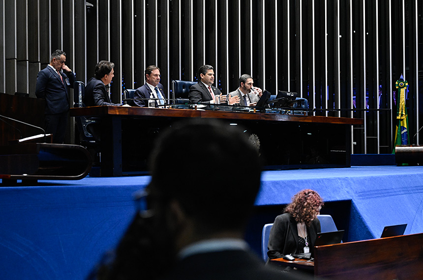 Senado aprova MP que destina parte da arrecadação com bets para Polícia Federal