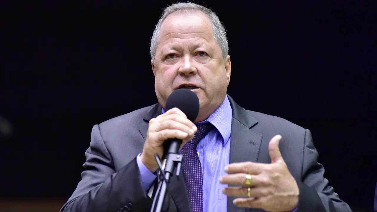 Chiquinho Brazão é alvo da PF em operação contra desvio de emendas