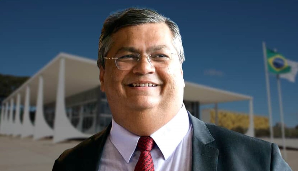 Flávio Dino libera parcialmente emendas bloqueadas