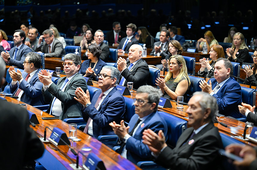 Senadores e juristas defendem o fortalecimento da Justiça do Trabalho
